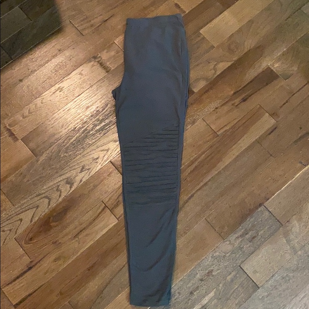 Plus Size Full Length Moto Leggings - Picture 3 of 6